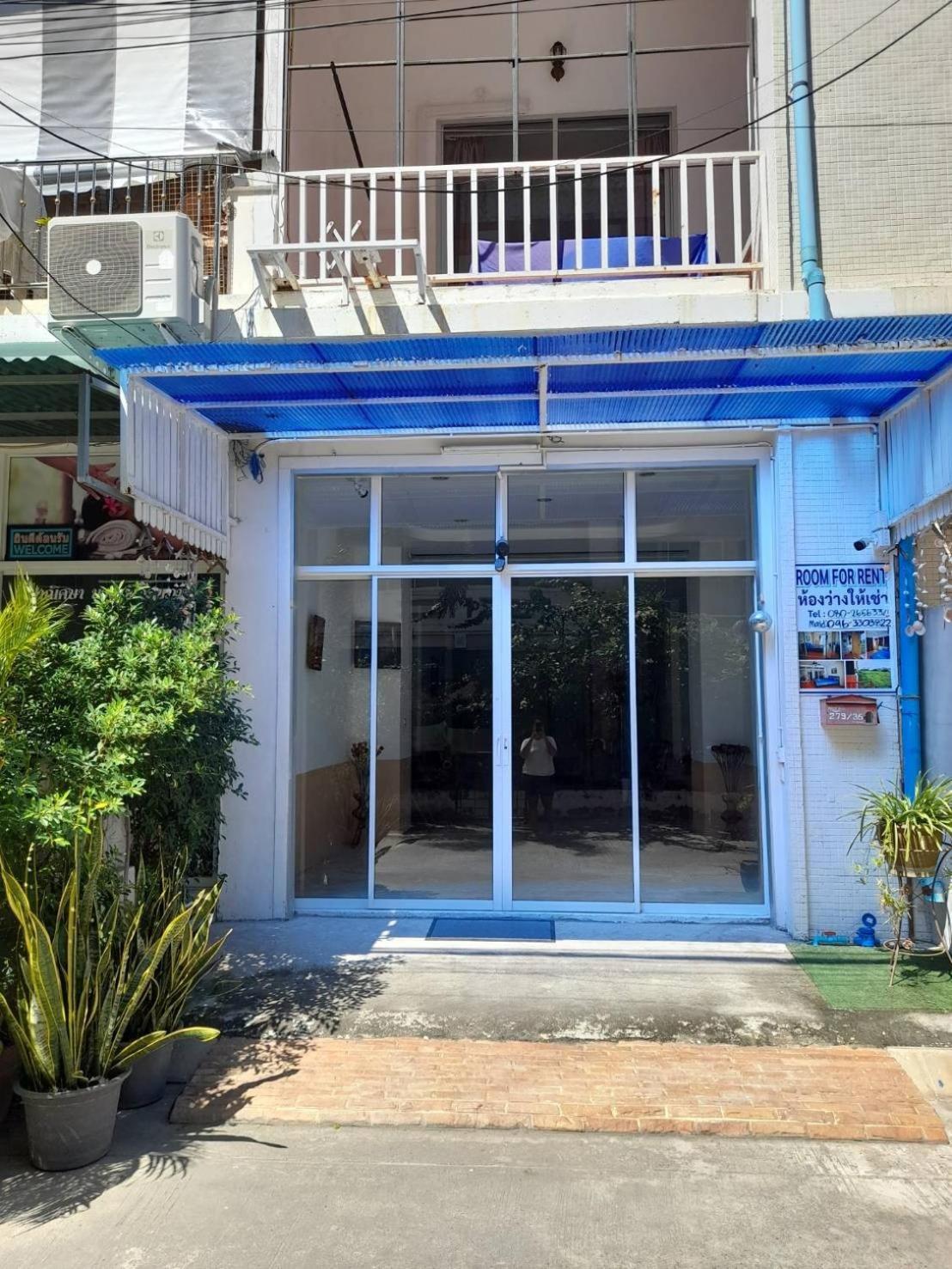 White House By Sorot ตึกขาวโดยโสรฬ Apartment Pantai Jomtien Luaran gambar